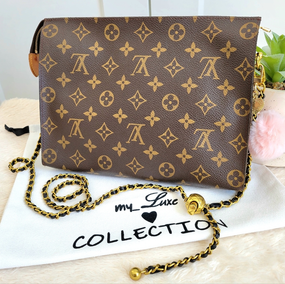 💕Beautiful Authentic Louis Vuitton Toiletry 26 Clutch/ Crossbody Monogram